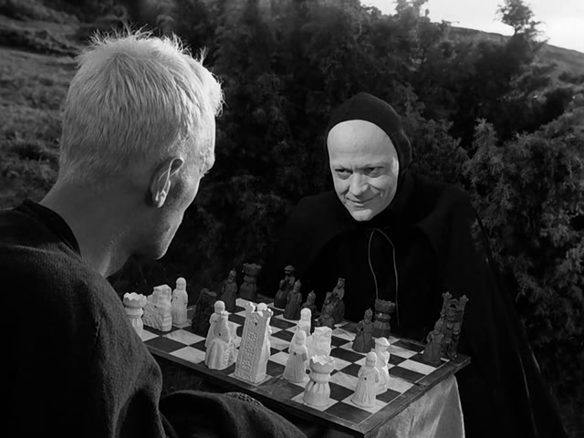 The Seventh Seal chess set [640x480] : r/chessporn
