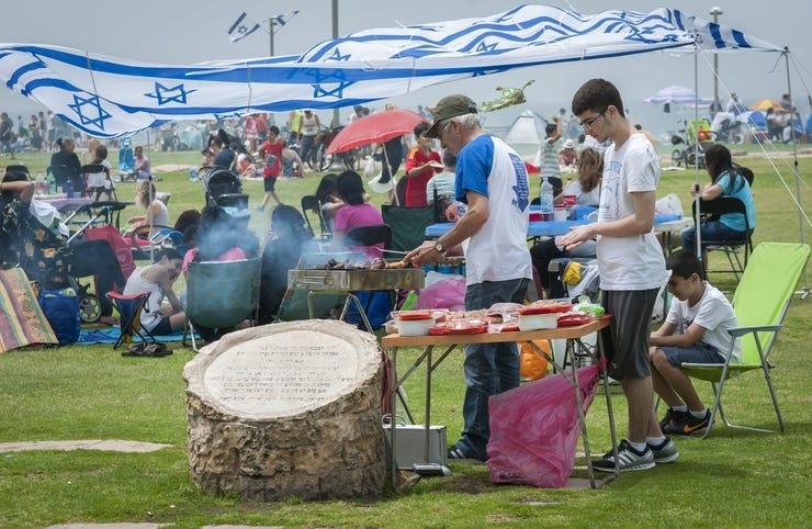 Picknick am Unabhängigkeitstag in Tel Aviv (2014)