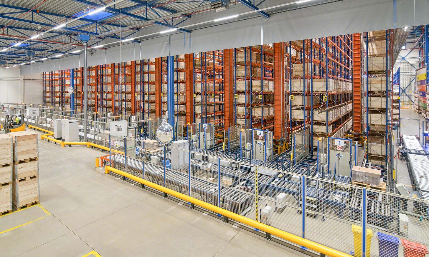 IKEA Components automates its warehouse - Interlake Mecalux