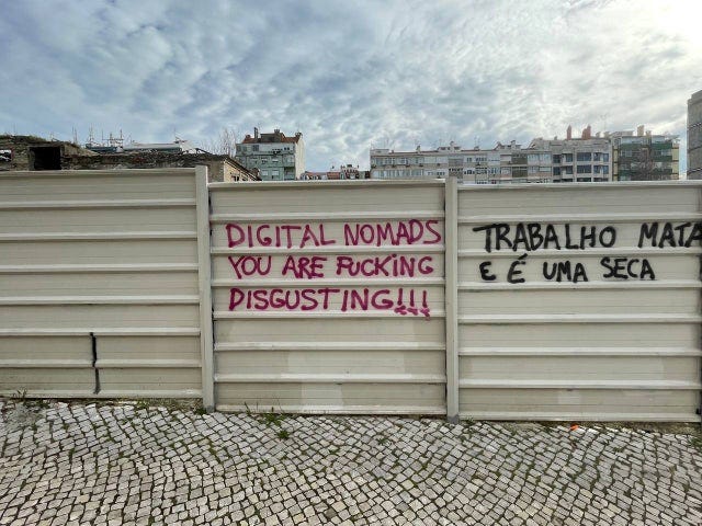 Foto enviada pelo usuário Hitzhi no reddit. Lisboa, Fev/2022.