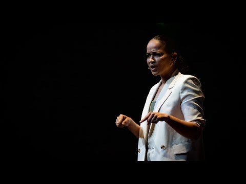 How we present ourselves to change the world | Cherisse Gasana |  TEDxVitoriaGasteiz - YouTube
