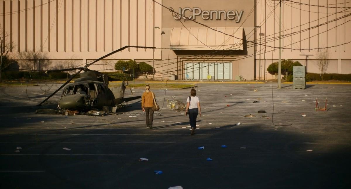 In Civil War (2024) they come across an empty JCPenney parking lot with a  gun downed military helicopter. It wasn't even in the script, that's just  how the JCPenney stores look. :