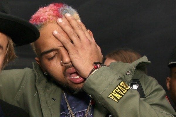 chris brown shame instagram for amira ayeb