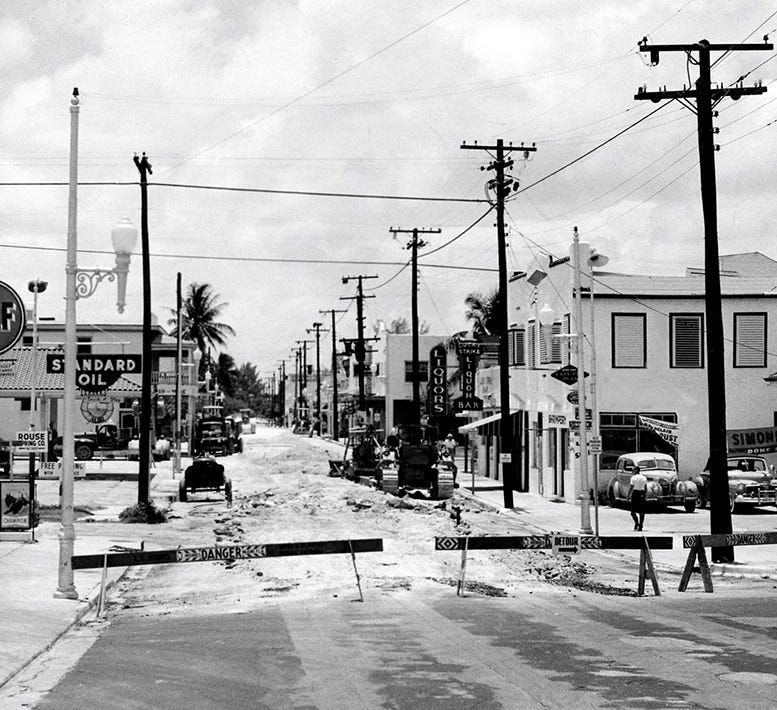 South Miami Avenue from SE Fifth Street looking south in 1950.