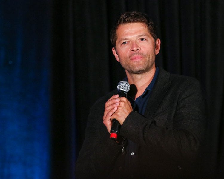 misha collins castiel at supernatural convention 2016