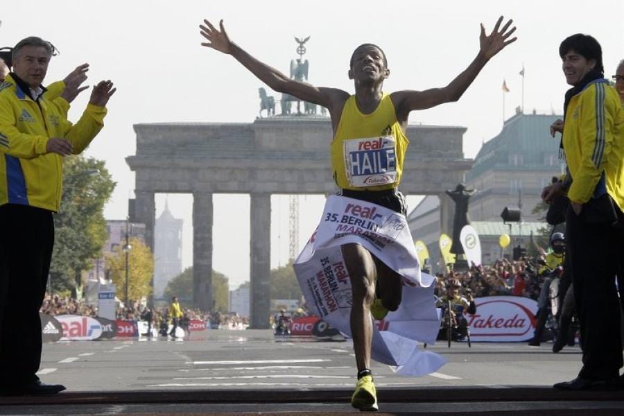 35. Berlin-Marathon: Haile Gebrselassie läuft Fabel-Weltrekord - DIE WELT