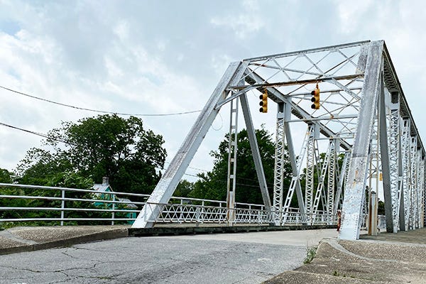 wilmington bridge fandom tourism one tree hill | rmrk*st | Remarkist Magazine