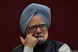 manmohan-singh-editors-160211_271x181.jpg