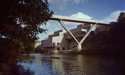 Dunelm House with Sir Ove Arup’s Kingsgate Bridge.