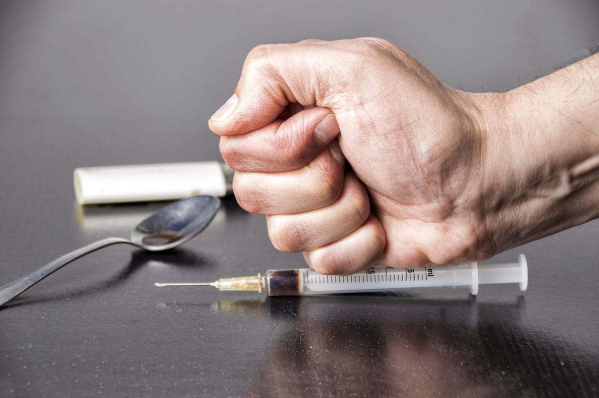 How Long Does It Take To Get Addicted To Heroin? | Help Me Stop
