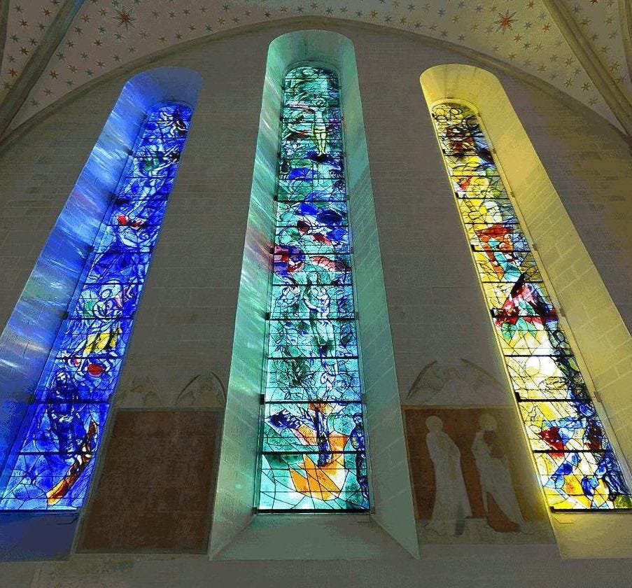 Marc Chagall's Church Windows at the Fraumünster | zuerich.com