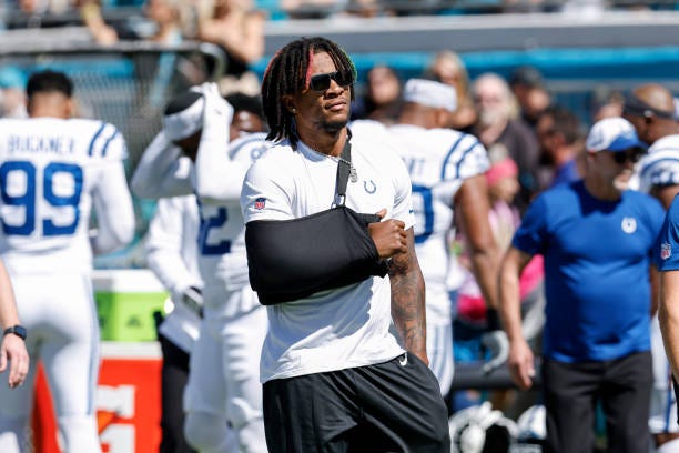 Quarterback Anthony Richardson of the Indianapolis Colts on the sidelines during the game against the Jacksonville Jaguars at EverBank Stadium on...