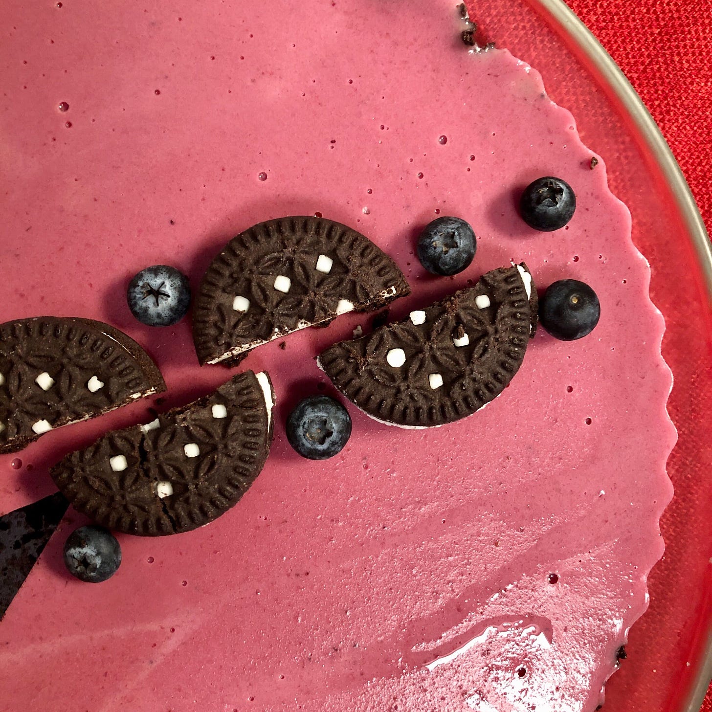 oreo tart with berry mousse