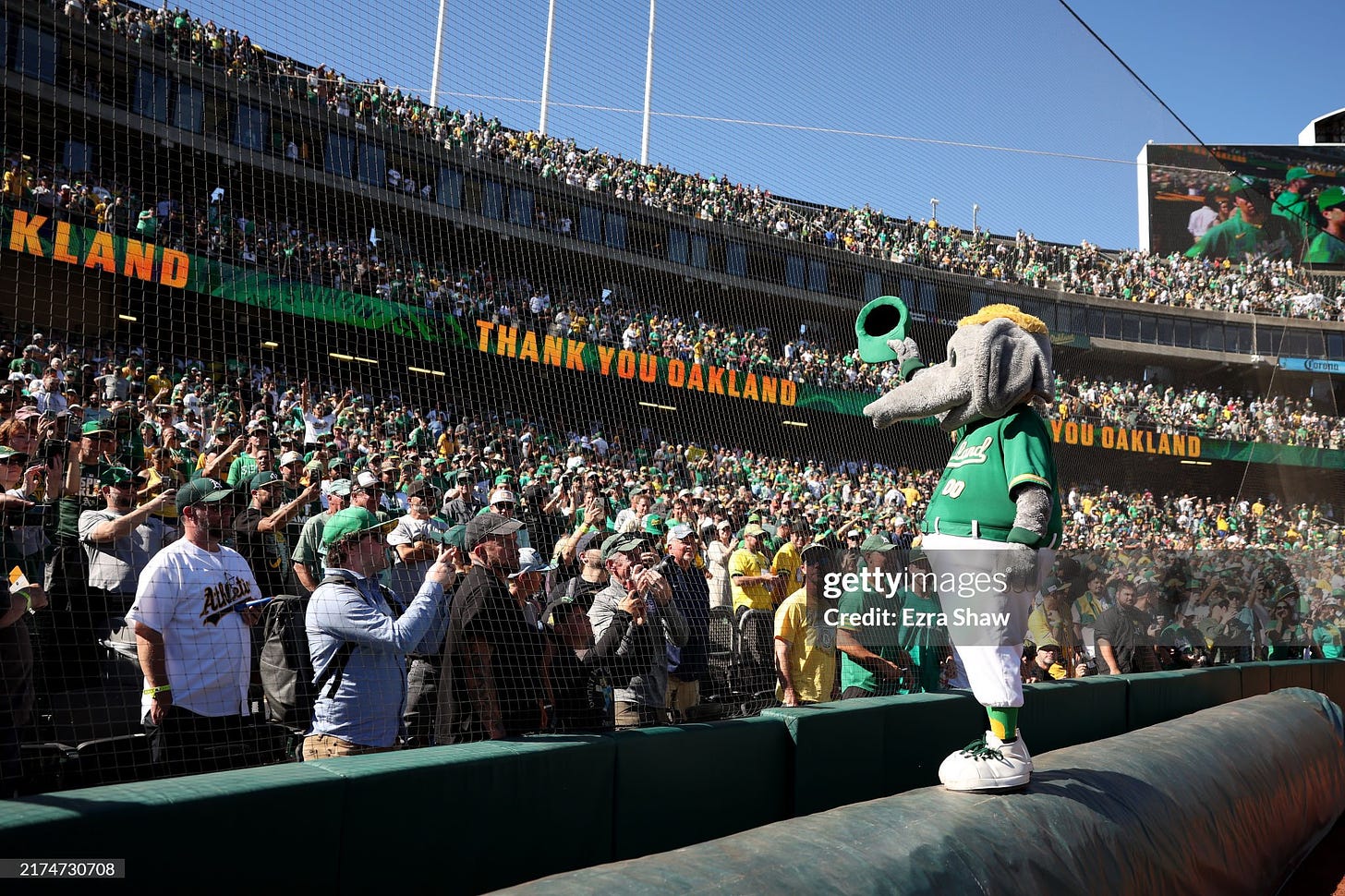 Texas Rangers v Oakland Athletics