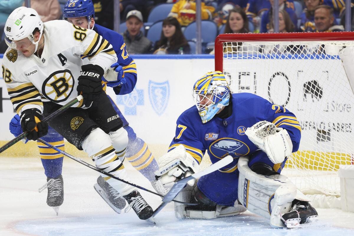 Pastrnak, with a goal and 2 assists, leads Boston Bruins to 5-2 win over  Buffalo Sabres - The San Diego Union-Tribune