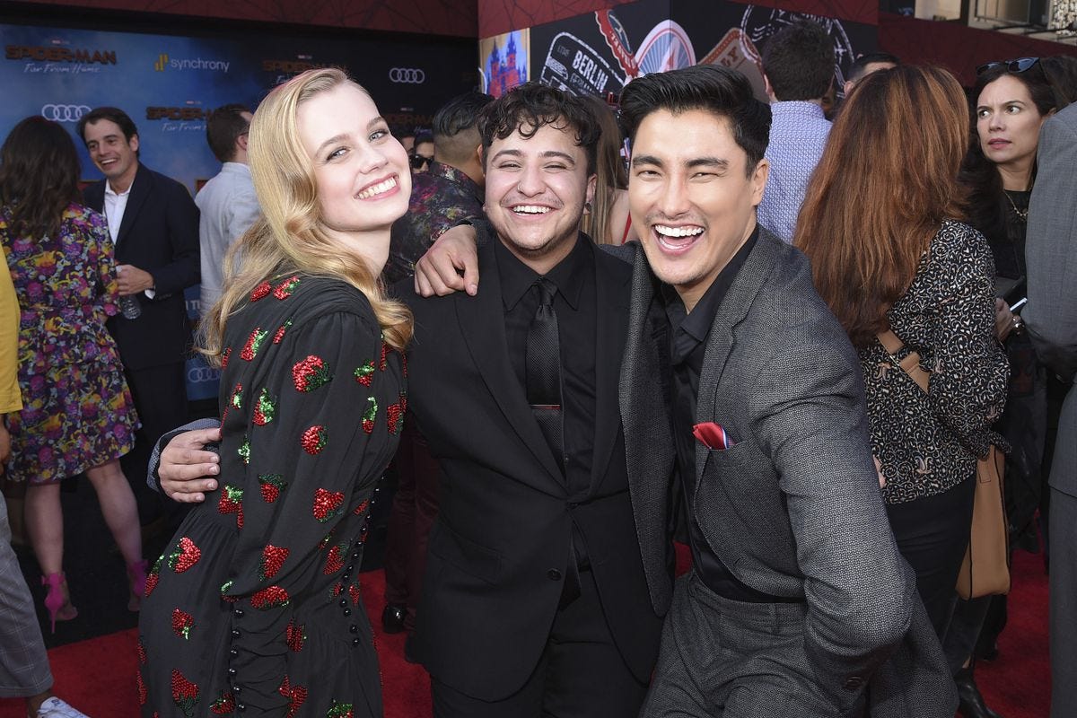 zach barack with spider man far from home cast remy hii 2019 images