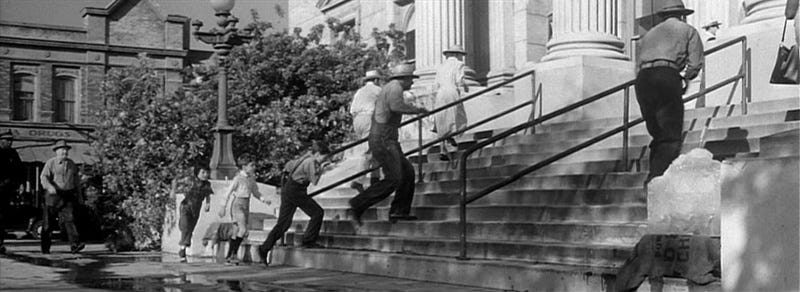 Scena z filmu "Zabić drozda" z 1962 roku