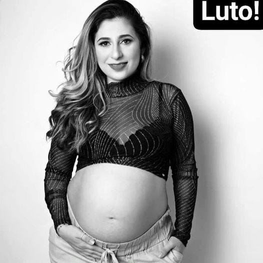 May be an image of 1 person and text that says 'Luto!'