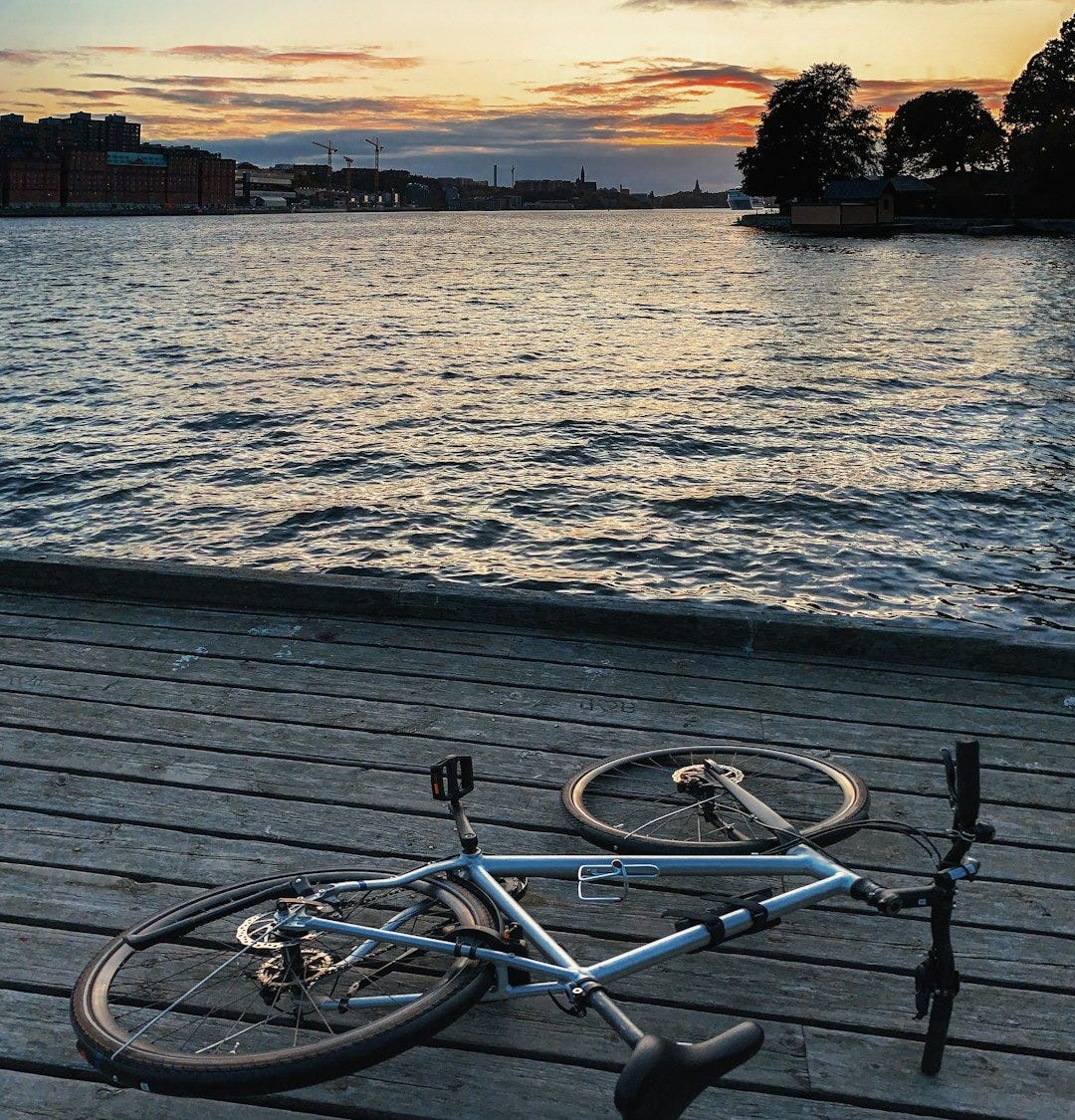 bicycle in a wooden dock by the sea