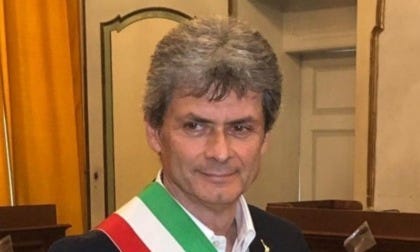 The mayor of Pavia Mario Fabrizio Fracassi in intensive care, fell ill