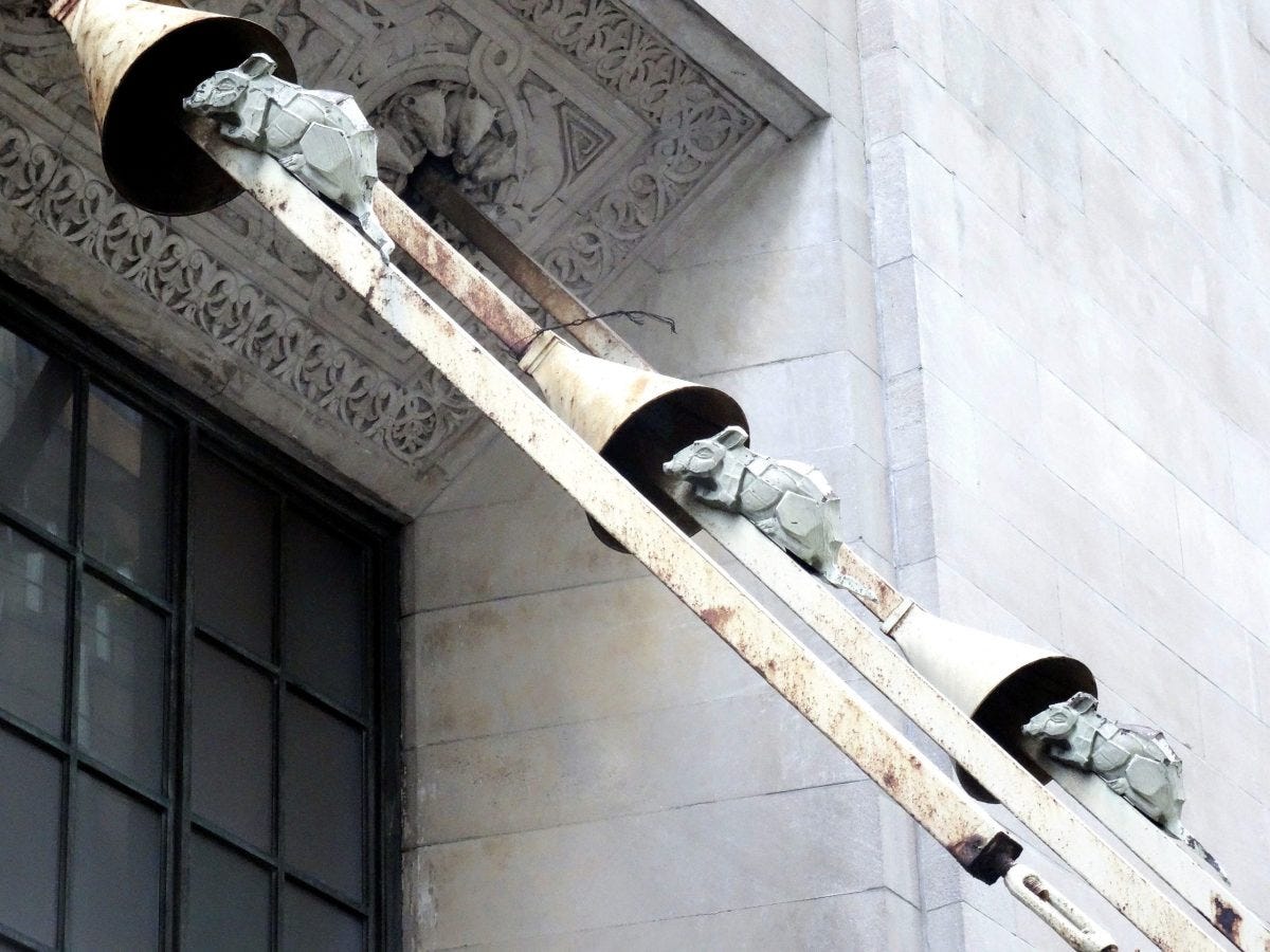 Graybar Rats. I Never Saw These Until This Week, at Grand Central  Terminal's Lexington Avenue Entrance. | sorabji at WSBJ.com