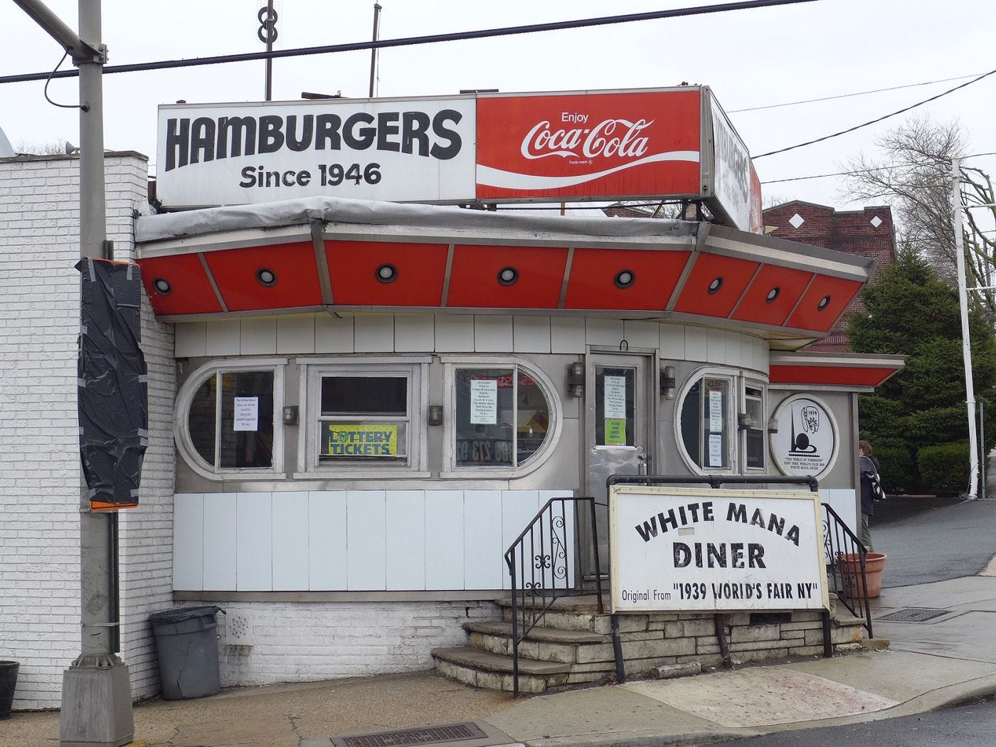 A Visit to Jersey City's White Mana, a Diner Relic of the 1939 World's Fair  - Eater NY