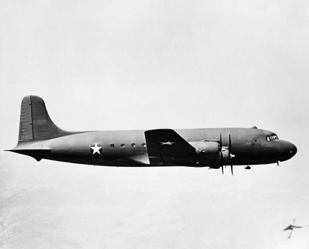 Douglas C-54 Skymaster - Price, Specs, Photo Gallery, History ...