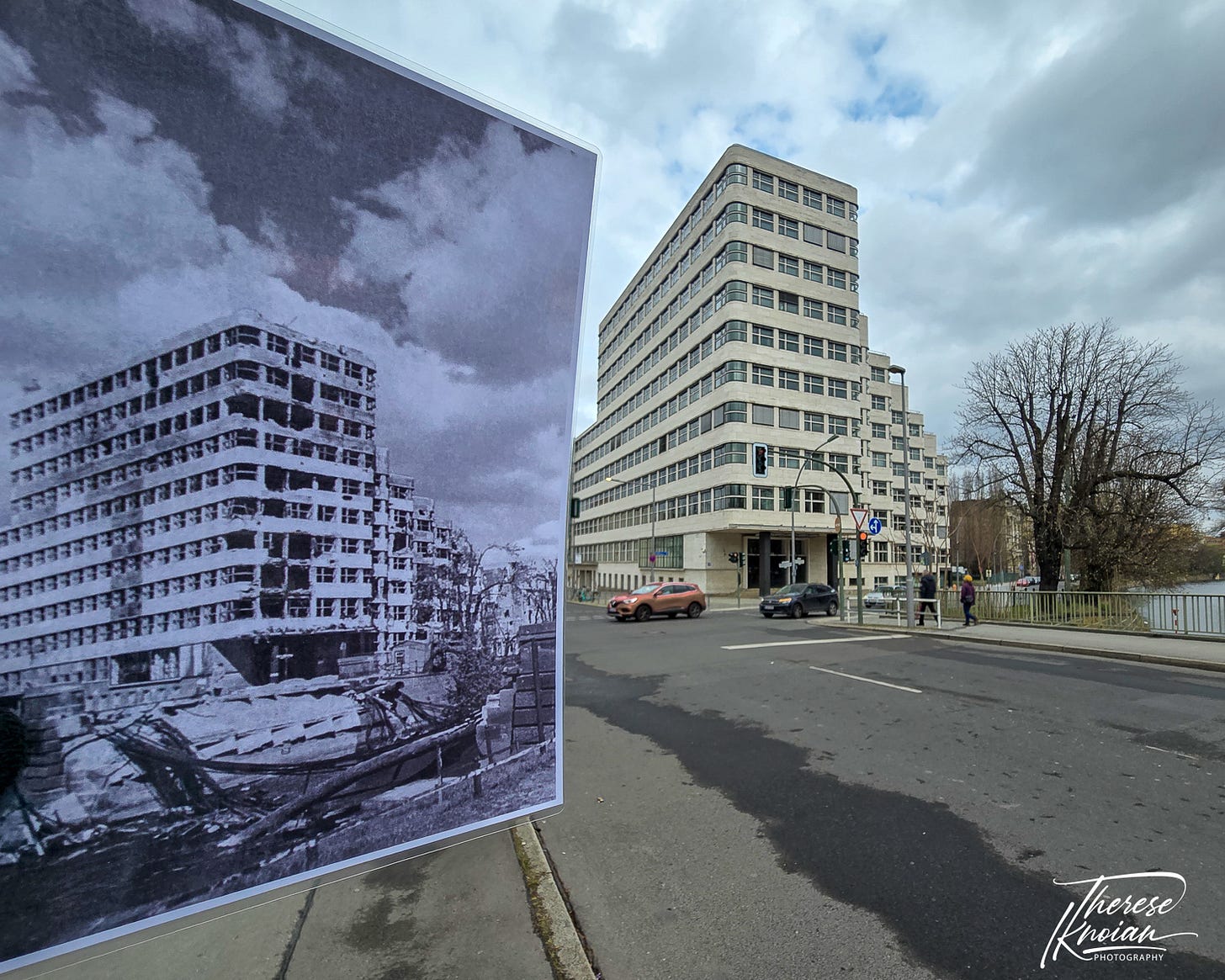 An historic photo showing a badly damage building during the Battle of Berlin and the same building today. 