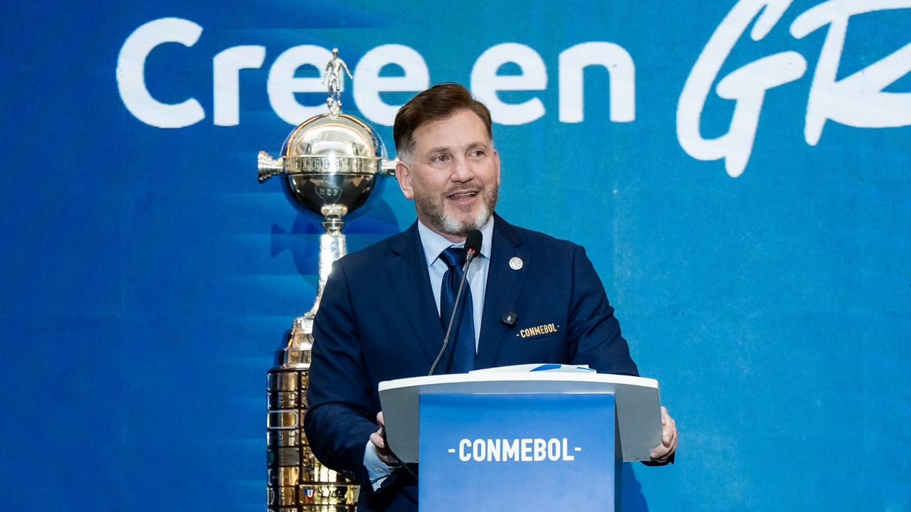 Alejandro Domínguez fue reelecto en la Conmebol Alejandro Domínguez fue reelecto en la Conmebol
