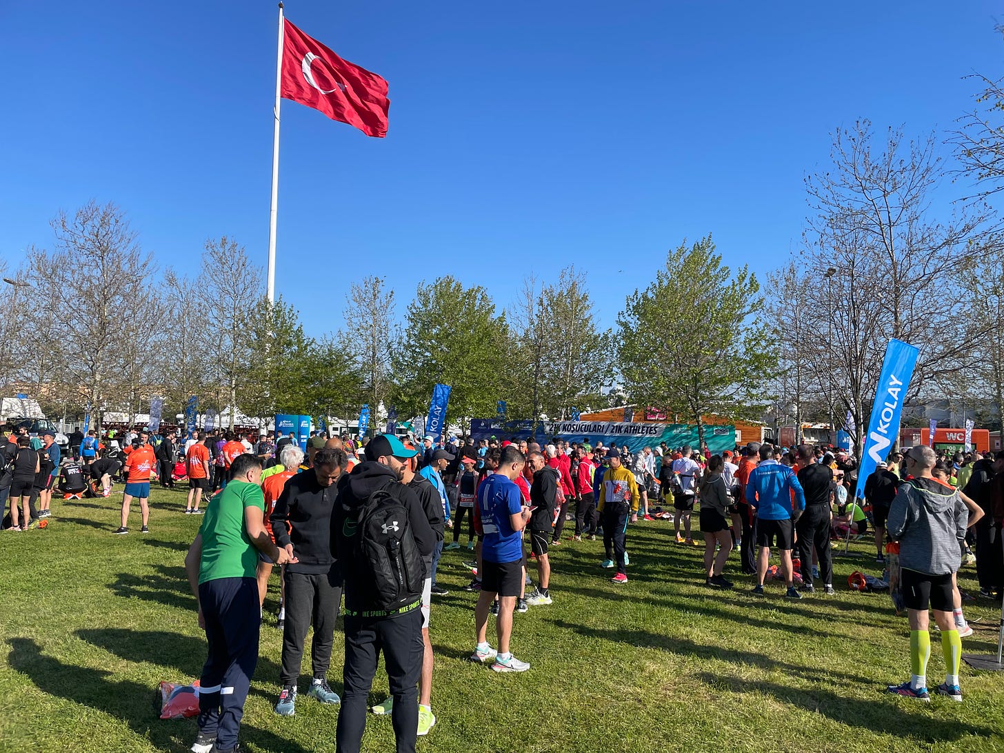 Runners gathering in the start area of the Istanbul Half Marathon