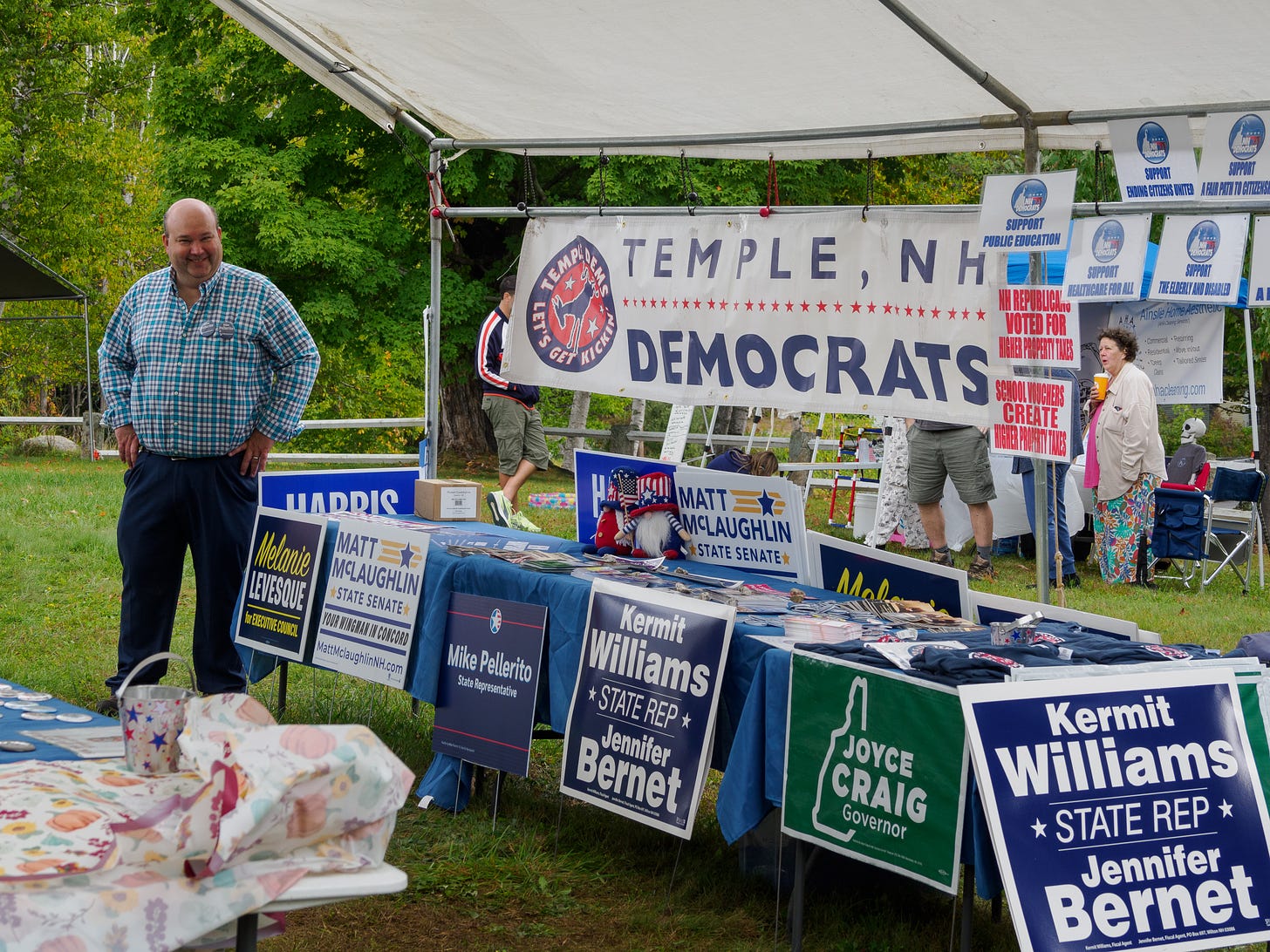 Temple Democrats table at Fair