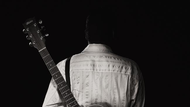 Dr. G. Yunupingu.