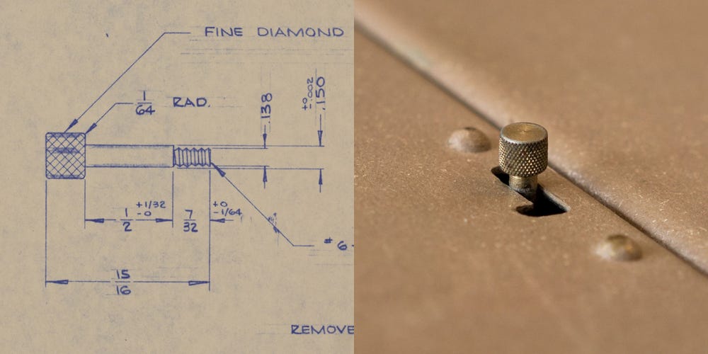 On the right, a picture of the latch that fastens the 140b fall cover. On the left, a drawing of the fastener from the Wurlitzer documents.