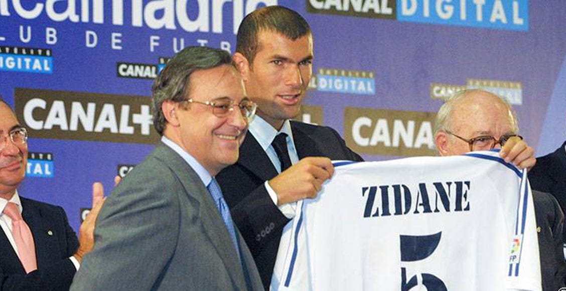 El día que Zidane le dio el 'sí' al Real Madrid en una servilleta pactando  una cifra récord