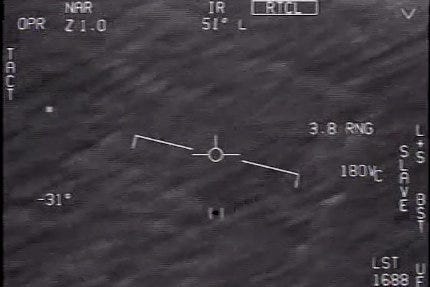 ‘Look at That Thing’: Footage Shows Pilots Spotting Unknown Object