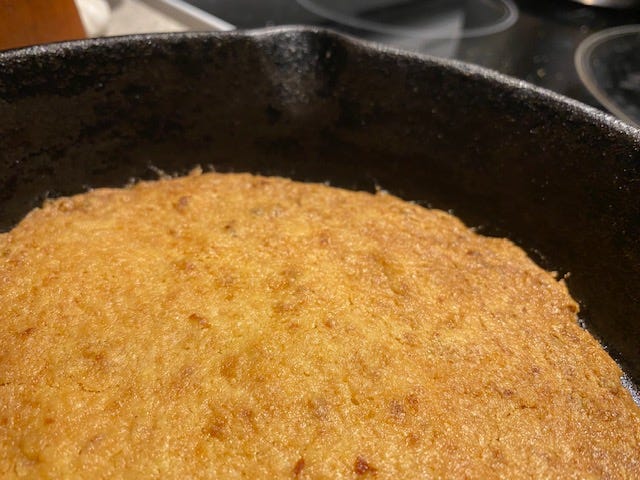 cookie in cast iron skillet
