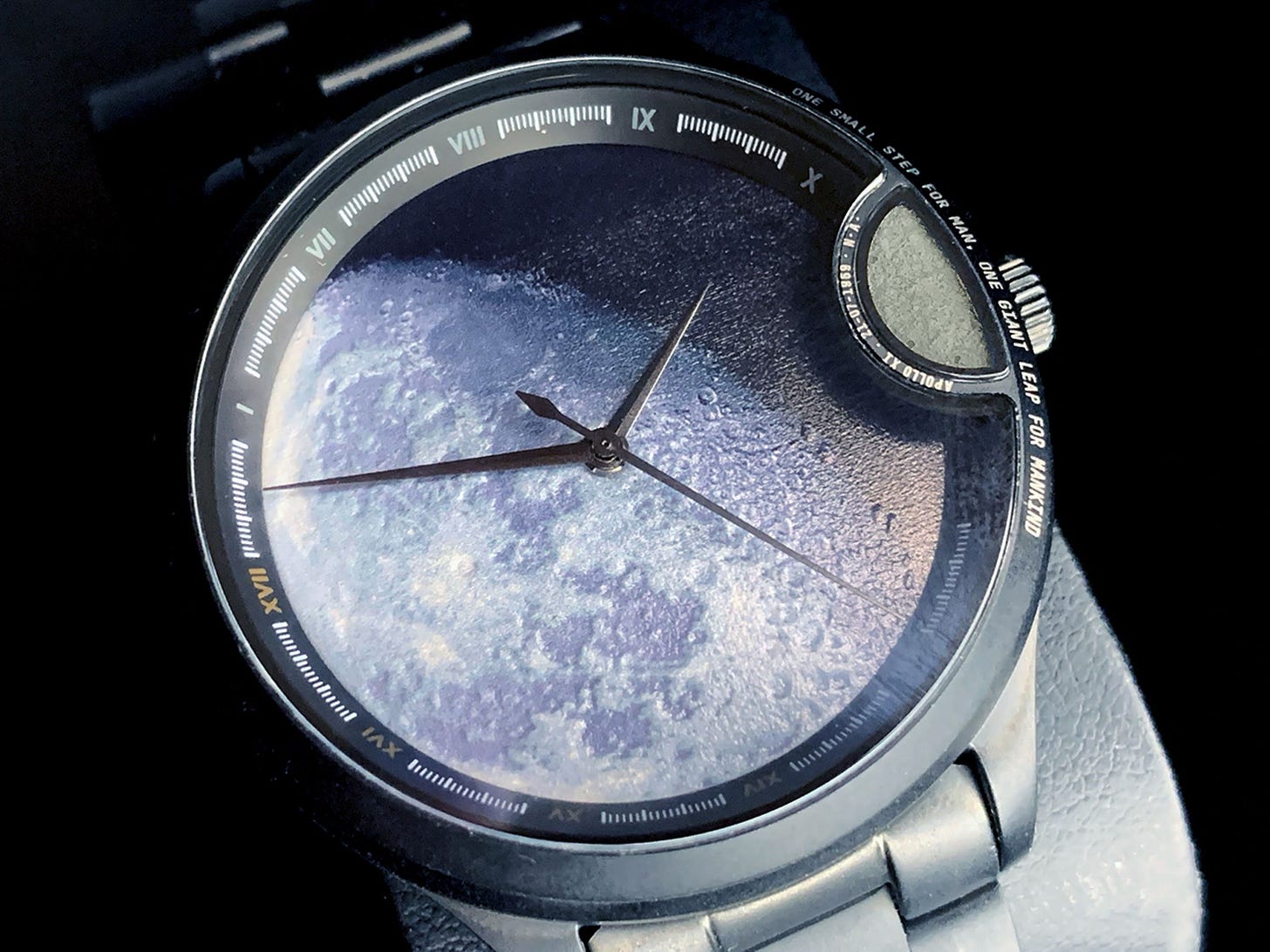 Lunar reloj