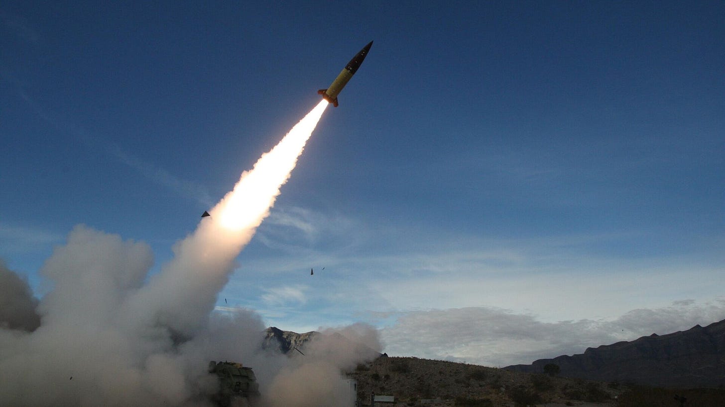 Live fire testing at White Sands Missile Range, N.M., on Dec. 14, 2021, of early versions of the US Army Tactical Missile System (ATACAMS). - Sputnik International, 1920, 18.11.2024