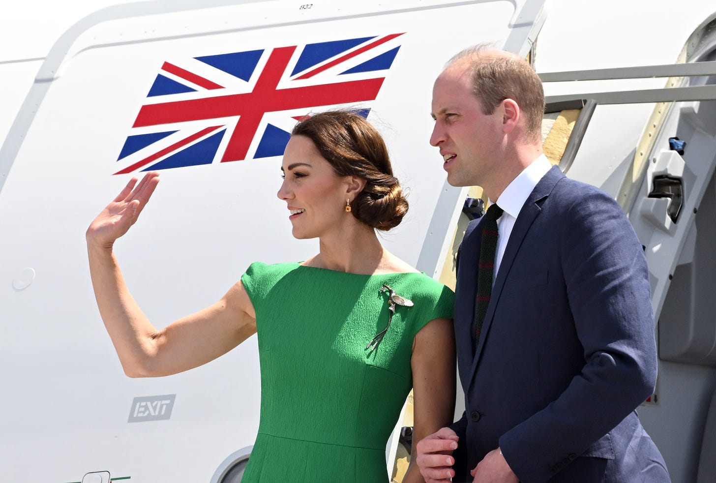 Princess Kate and Prince William disembarking a plane