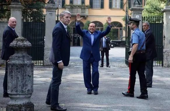 Villa San Martino, la reggia di Arcore che racconta il Berlusconi pubblico  e privato. E un ultimo grande progetto
