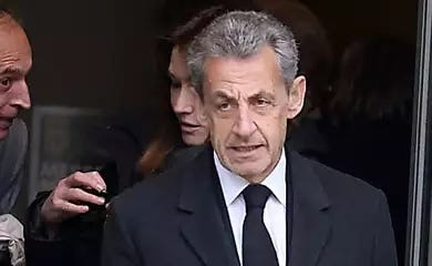 Nicolas Sarkozy en deuil : son fils Jean et ses enfants unis dans la douleur, leur rare apparition