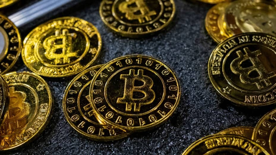 Bitcoin coins are seen at a stand during the Bitcoin Conference 2023, in Miami Beach, Florida, U.S., May 19, 2023. REUTERS/Marco Bello