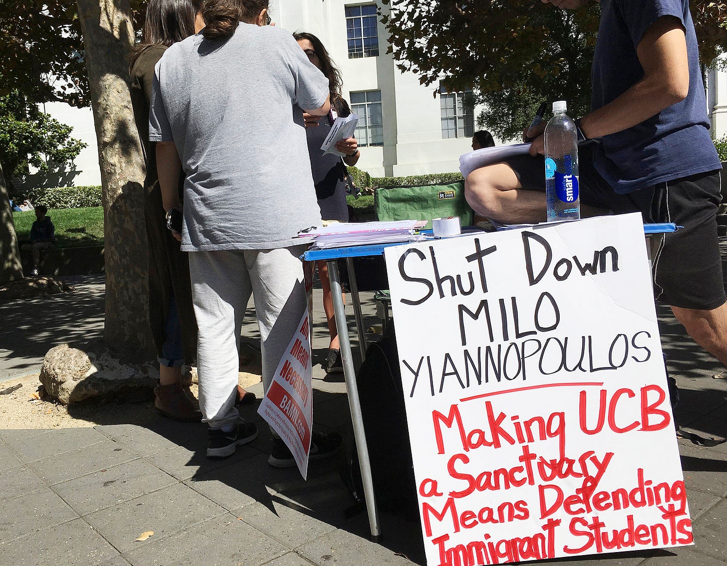 Free Speech Week' at UC Berkeley Canceled, Milo Yiannopoulos Blames School