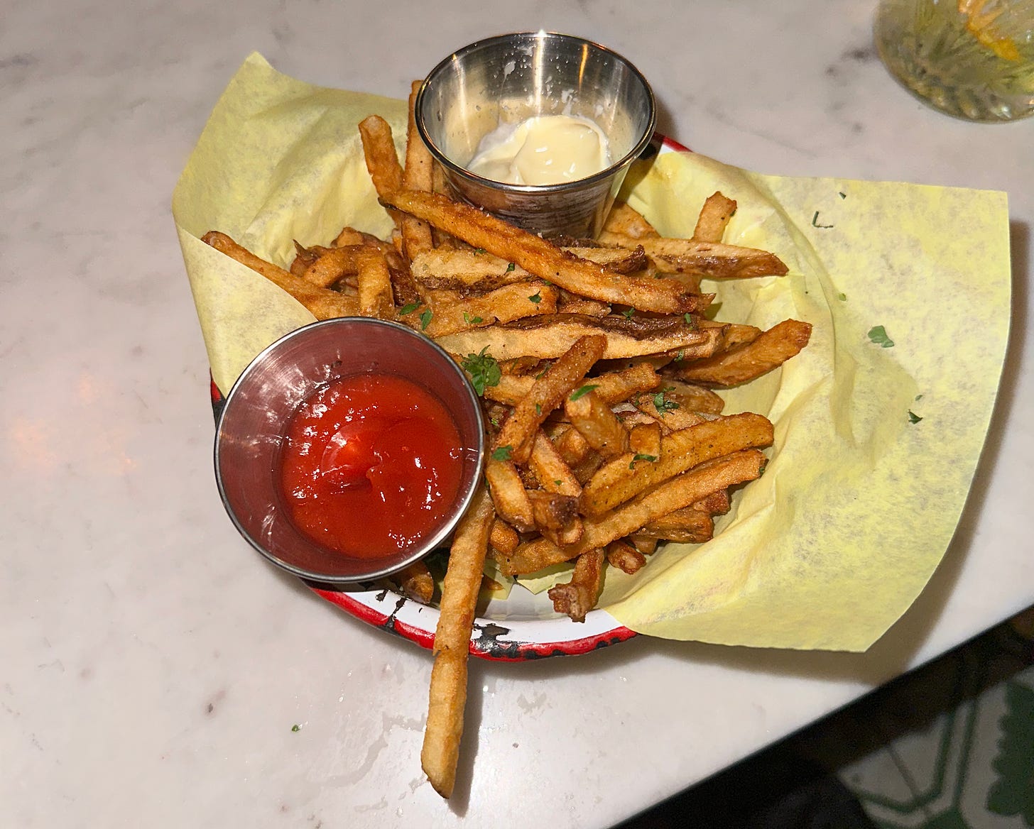L & E Oyster Bar's fries