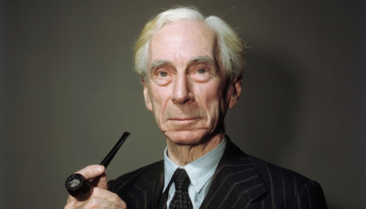 Bertrand Russell, il pacifismo relativo "ispirato" a Hitler