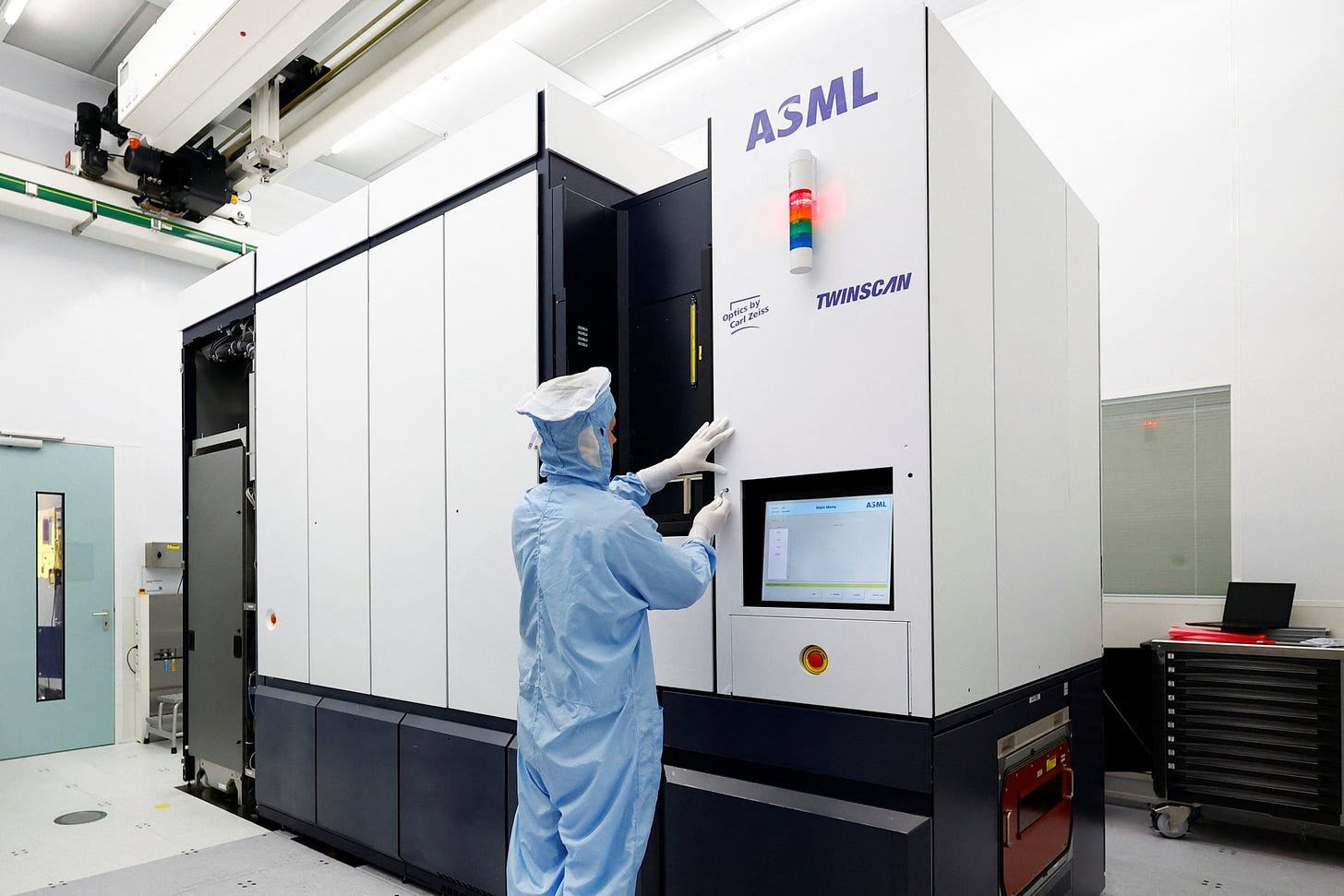 Dutch chip equipment giant ASML looks to speed up delivery of mature  lithography machines to China clients | South China Morning Post