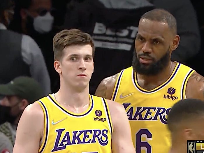 VIDEO: Austin Reaves Confused by LeBron James Instructions