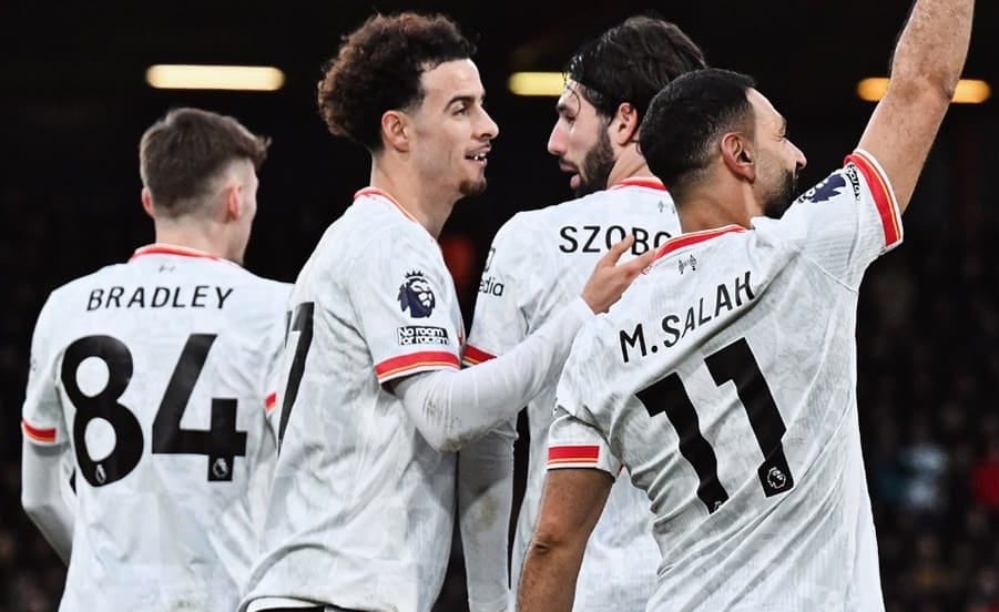 Bournemouth 0-2 Liverpool Premier League 2024–25: Mohamed Salah Scores  Brace As Anre Slot's Team Goes Nine Point Clear In EPL Standings | ⚽  LatestLY