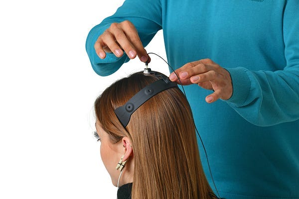 Electrodes on head Electrodes on head