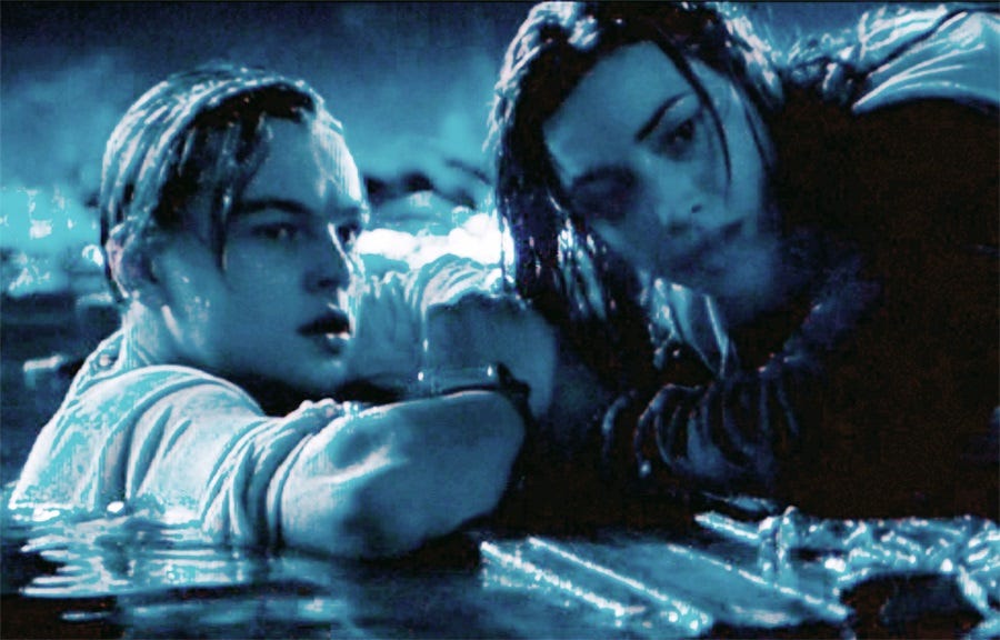 Jack and Rose in the water, all blue-tinged and shit